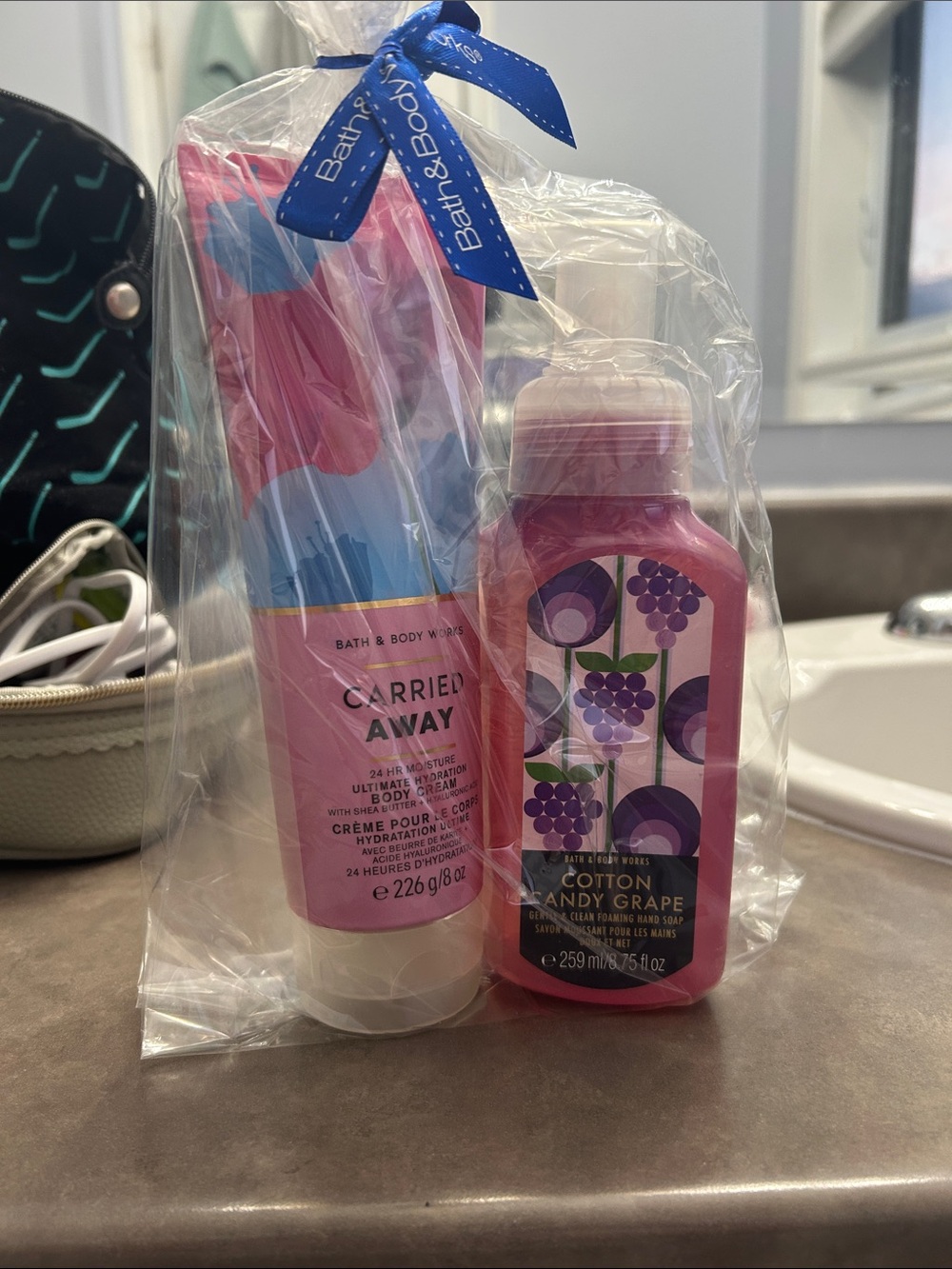 Bath & Body Works Pink Duo — Carried Away Ultra Shea & Cotton Candy Grape